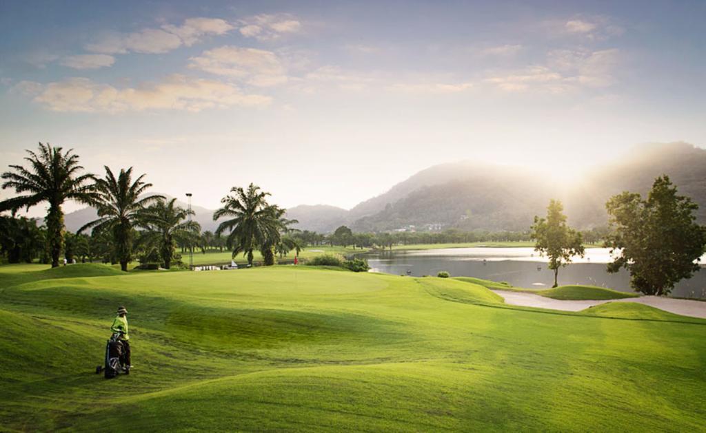 Loch Palm Golf Villa By Chattha 卡图 外观 照片